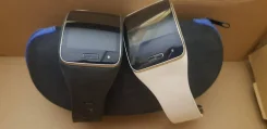 Samsung Gear. SIM-����� ����