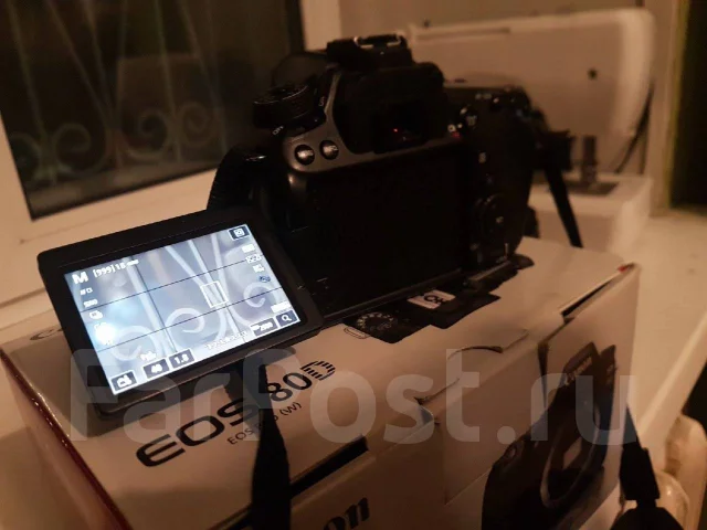 Canon EOS 80D. 20 � ����� �� ����