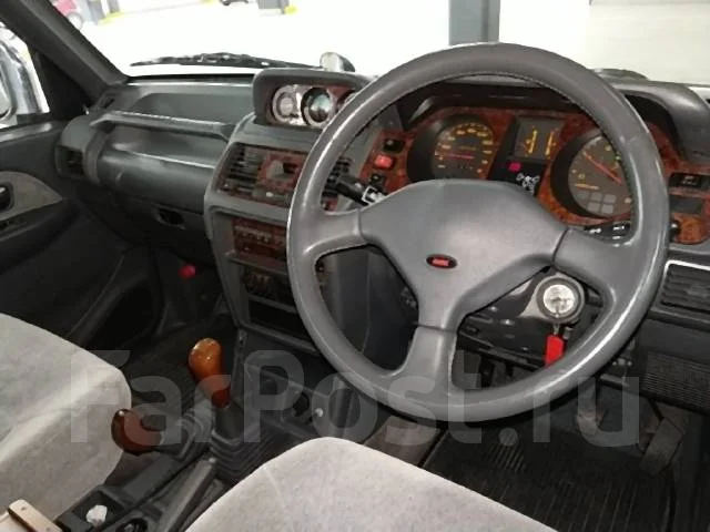 Mitsubishi Pajero. �������, 4wd, 2.5 (105��.�.), ������, 83 000����. ��, �/�, ��� ���. ��� ����� �� ������������ ����