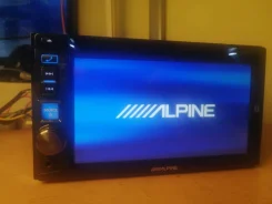 Alpine IVE-W530BT ����