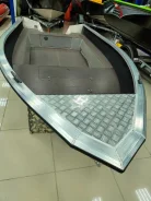 Windboat. ����� 4,2��., ��������� ��� ���������, 30��.�. ����