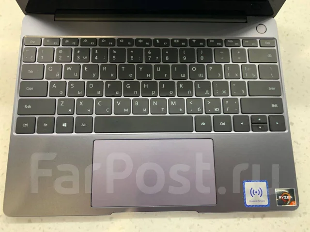 Huawei MateBook 13. 13", 2,1����, ��� 16 ��, ���� 512���, WiFi: 1, Bluetooth: 1, ����������� �� 3��. ����