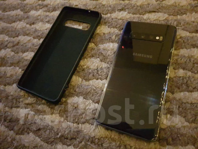 Samsung Galaxy S10. �/�, ������, 4G LTE, NFC ����