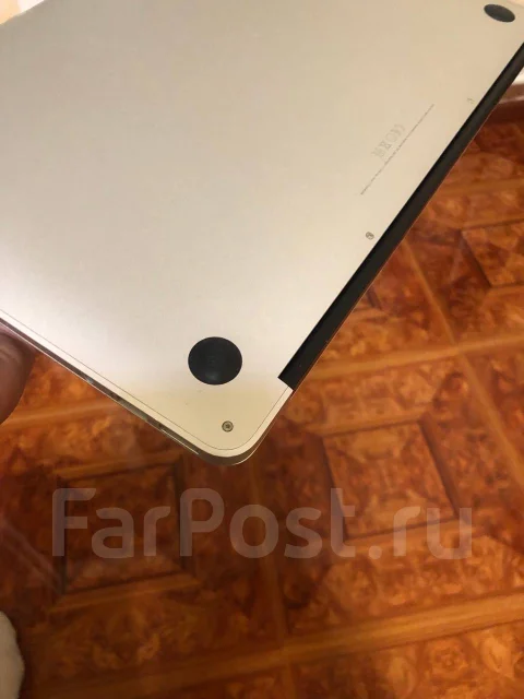 Apple MacBook Air 13 2015 Early. 13.3", 1,6����, ��� 4 ��, ���� 512���, WiFi: 1, Bluetooth: 1, ����������� �� 10��. ����