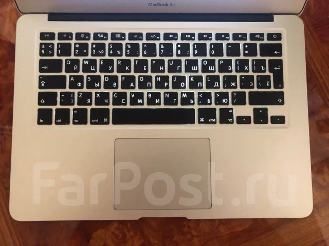 Apple MacBook Air 13 2015 Early. 13.3", 1,6����, ��� 4 ��, ���� 512���, WiFi: 1, Bluetooth: 1, ����������� �� 10��. ����