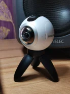 Samsung Gear 360. 20 � ����� ��, � ���������� ����