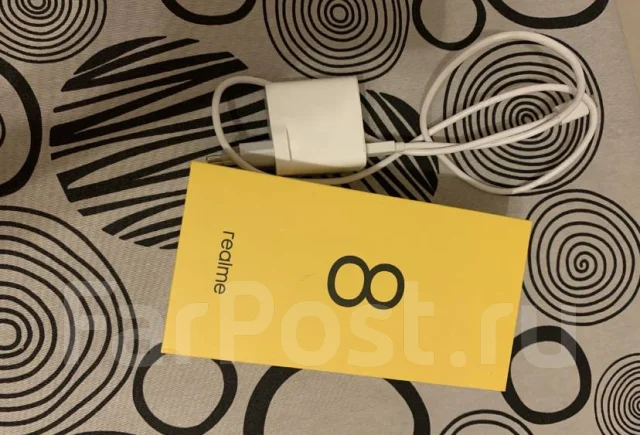 Realme 8. �/� ����