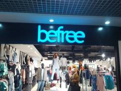 -.       Befree.    ,.    ,44 