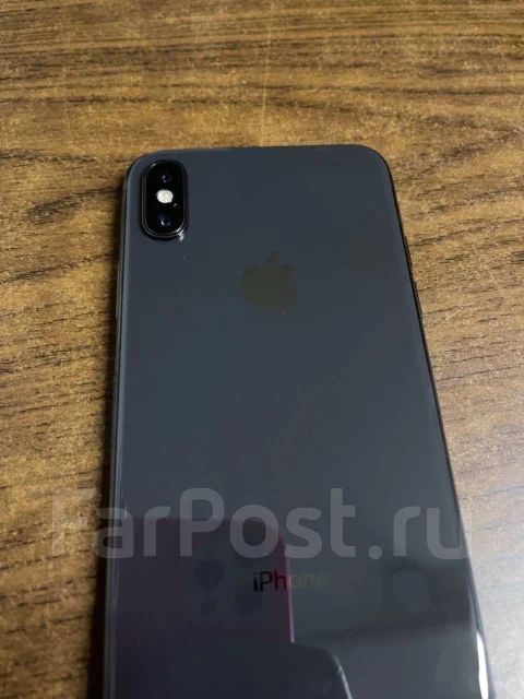 Apple iPhone X. �/�, ������, 4G LTE, ����������, NFC ����