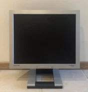 Samsung. 19" ����