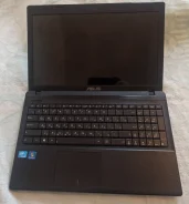 Asus X55A. 15.6", 2,3����, ��� 1024 ��, ���� 320���, WiFi: 1, Bluetooth: 1 ����