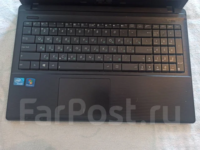 Asus X55A. 15.6", 2,3����, ��� 1024 ��, ���� 320���, WiFi: 1, Bluetooth: 1 ����