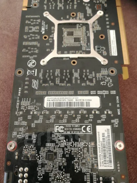 GeForce GTX 1070 ����