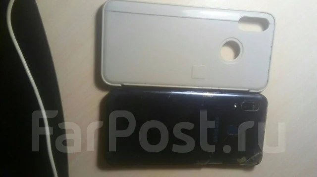 Samsung Galaxy A20. �/�, 3G, 4G LTE, Dual-SIM, NFC ����