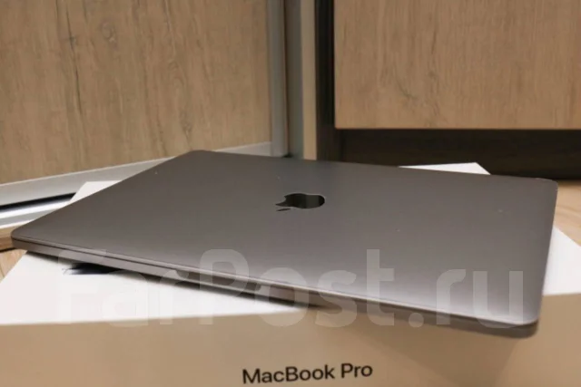 Apple MacBook Pro 13 2017 Mid. 13.3", ���� 128���, WiFi: 1, Bluetooth: 1 ����