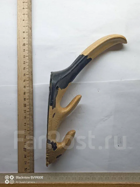 Крючок вешалка газель