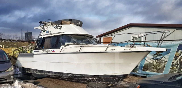 Yanmar. 1993 ���, ����� 8��., ��������� ������������, 240��.�., ������ ����