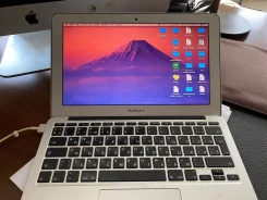 Apple MacBook Air 13 2013 Mid. 11", 1,3����, ��� 4 ��, ���� 128���, WiFi: 1, Bluetooth: 1, ����������� �� 9��. ����