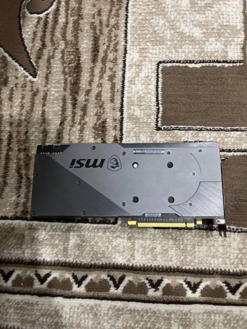 Radeon RX 5600 XT ����