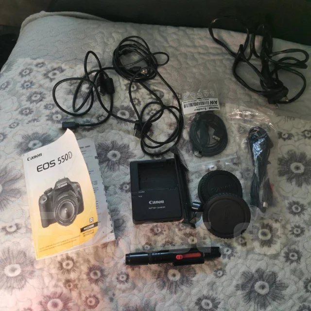 Canon EOS 550D Kit ����