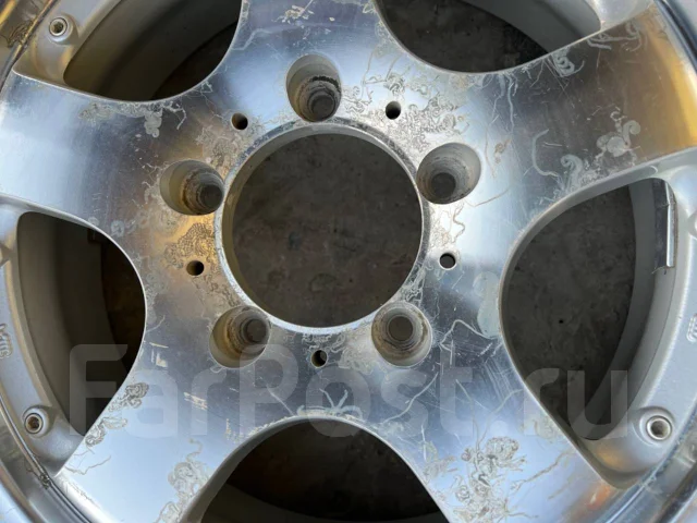 MIM. 5.5x16", 5x139.7, ET20 ����