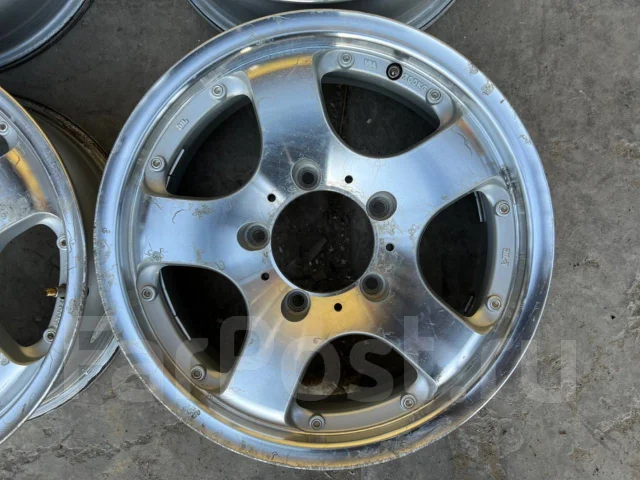 MIM. 5.5x16", 5x139.7, ET20 ����