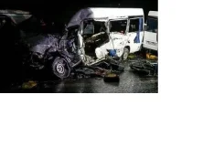 Mercedes-Benz Sprinter ����