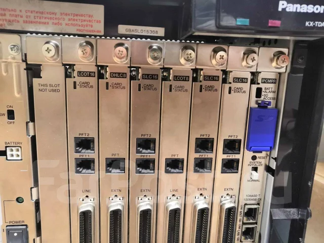 ����-���. ����