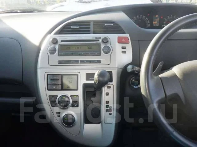 Toyota Ractis. �������, ��������, 1.5 (110��.�.), ������, 90 000����. ��, �/�, ��� ���. ��� ����� �� ������������ ����