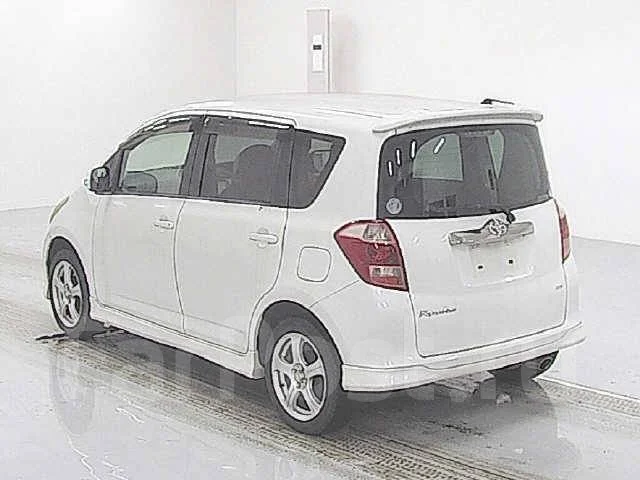 Toyota Ractis. �������, 4wd, 1.5 (105��.�.), ������, 78 000����. ��, �/�, ��� ���. ��� ����� �� ������������ ����