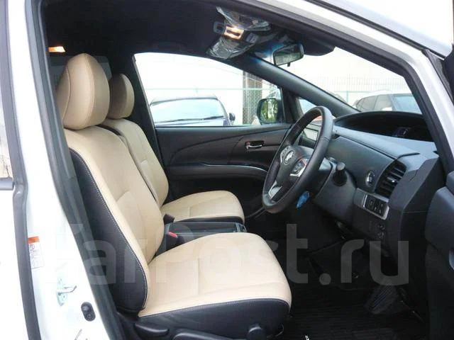 Toyota Estima. ��������, 4wd, 2.4 (170��.�.), ������, 24 000����. ��, �/�. ��� ����� �� ������������ ����