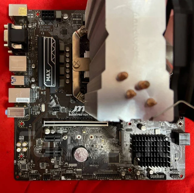 AMD Ryzen 5 3600 ����