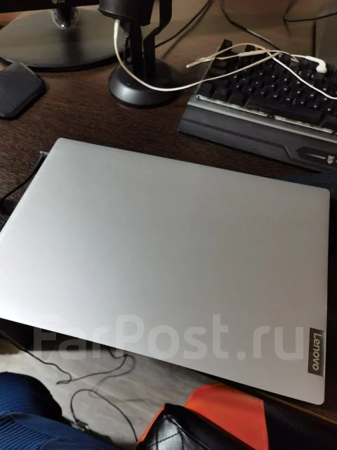 Lenovo IdeaPad L340-15API. 15.6", 2,1����, ��� 8 ��, ���� 256���, WiFi: 1, Bluetooth: 1, ����������� �� 6��. ����