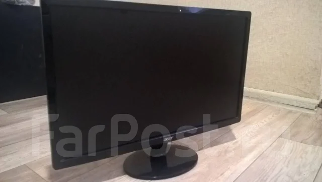Acer. 23" ����