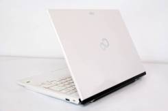 Fujitsu LifeBook. 13.3", 3,2����, WiFi: 1, Bluetooth: 1 ����