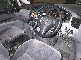 Toyota Ipsum. �������, 4wd, 2.4 (160��.�.), ������, 63 000����. ��, �/�. ��� ����� �� ������������ ����