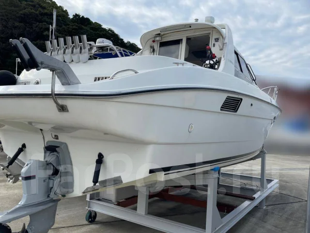 Yamaha FR-28. 1992 ���, ����� 8,64��., 150��.�., ������. ��� ����� �� ������������ ����