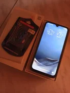 Xiaomi Mi9 SE. �/� ����