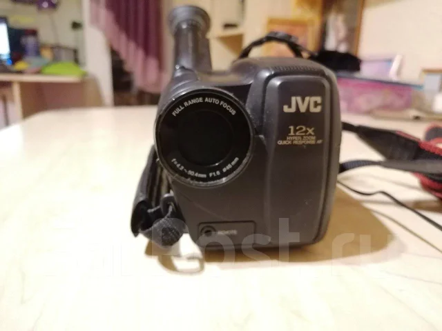 JVC ����
