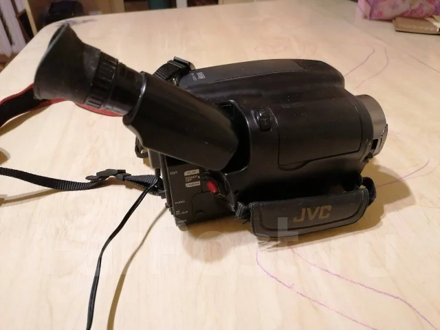JVC ����