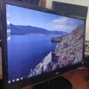LG. 22", ���������� OLED ����