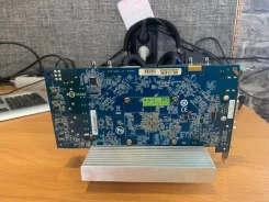 GeForce GTS 250 ����