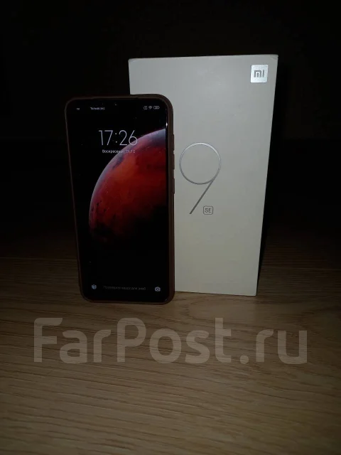 Xiaomi Mi9 SE. �/�, ������ ����