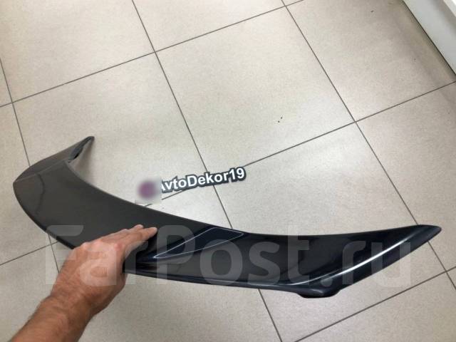 Спойлер на лифтбек