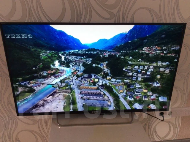 Sony KDL-42W705. LED ����
