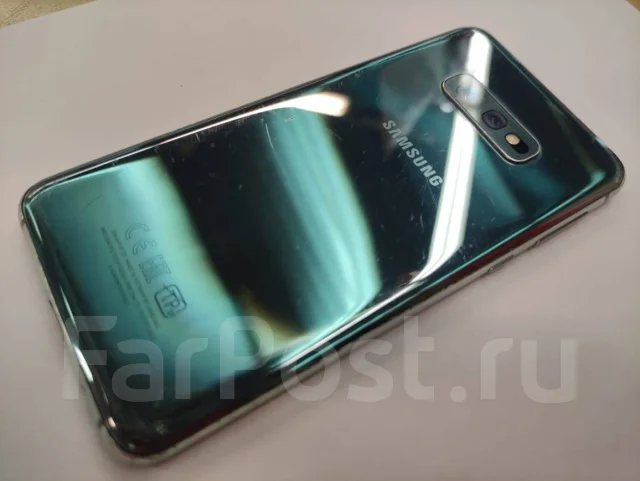 Samsung Galaxy S10e. �/�, �������, 4G LTE, Dual-SIM, ����������, NFC ����