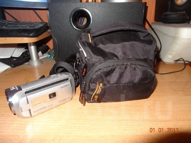 Sony HDR-PJ240E. 9 - 9.9 ��, � ���������� ����