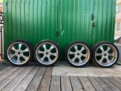 Fabulous Expand Racing. 9.0/9.5x19", 5x114.3, ET38/38 ����
