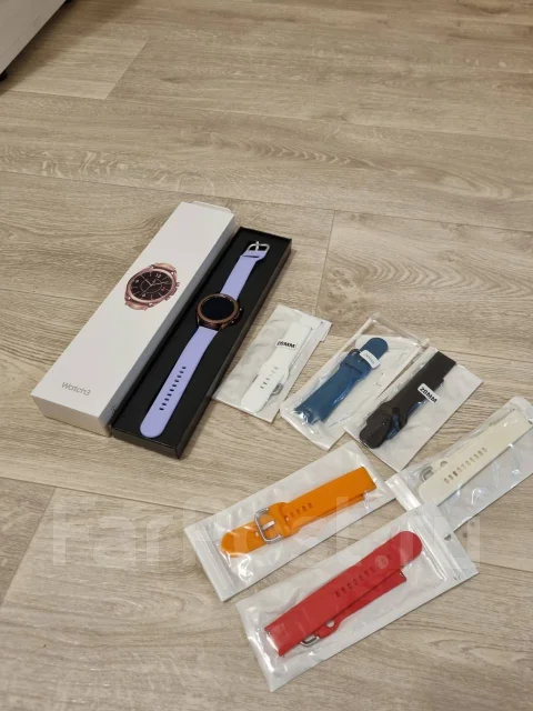 Samsung Galaxy Watch3 ����