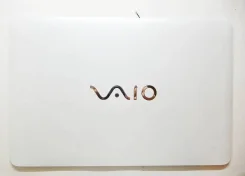 Sony VAIO SVF152A29V ����